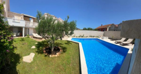 Villa Mediterra Garden & Pool